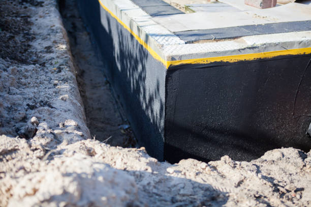 Professional Vapor Barrier Installation technician working in Bristol, VA